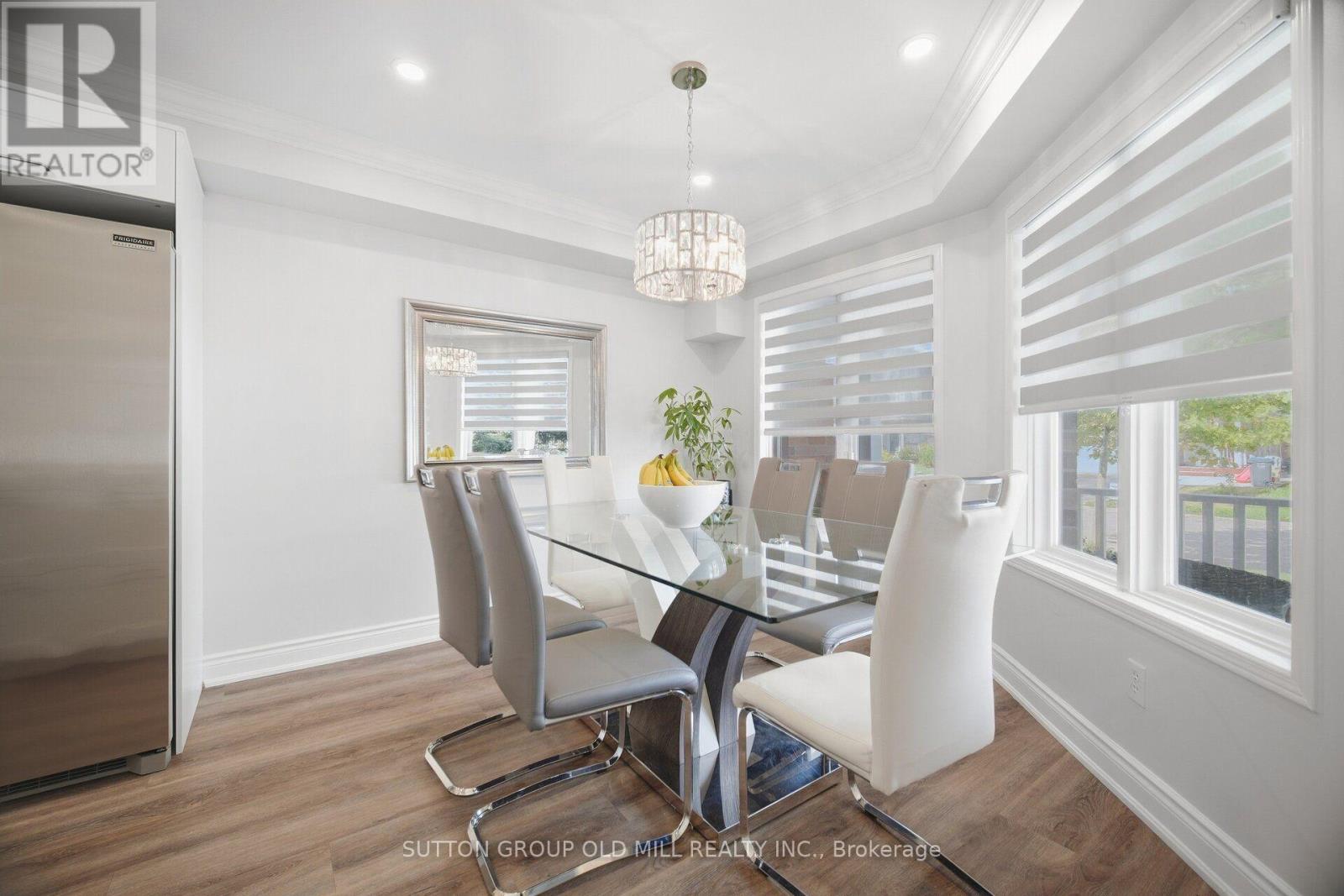 5318 Bushelgrove Circle, Mississauga, Ontario  L5M 6C6 - Photo 8 - W13804418
