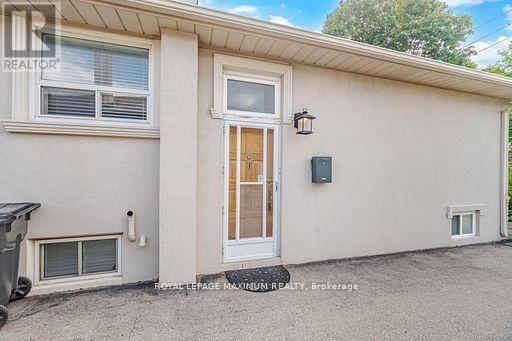 96 Wallasey Avenue, Toronto, Ontario  M9M 1E4 - Photo 16 - W13804422