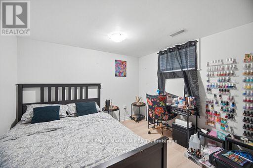 96 Wallasey Avenue, Toronto, Ontario  M9M 1E4 - Photo 19 - W13804422