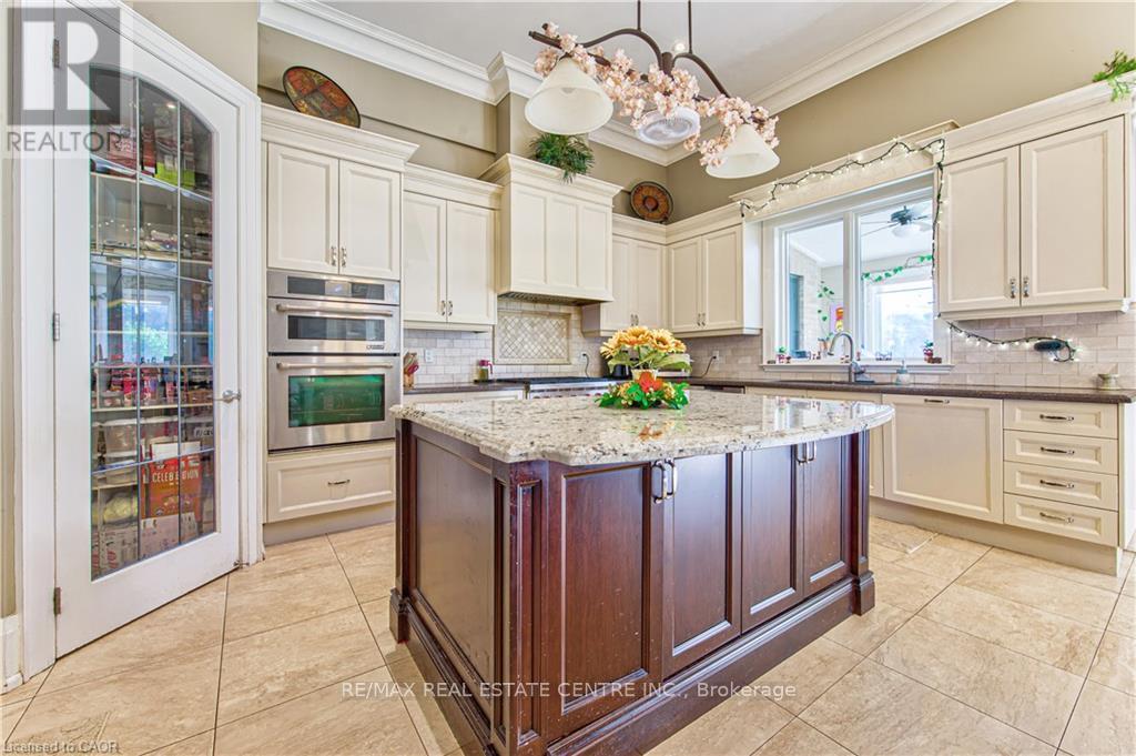 330 Macdonald Street, Caledon, Ontario  L7C 1G7 - Photo 10 - W13804432