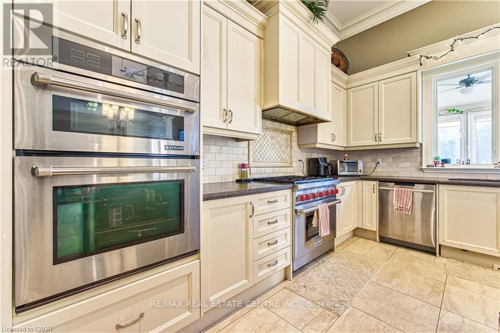 330 Macdonald Street, Caledon, Ontario  L7C 1G7 - Photo 11 - W13804432