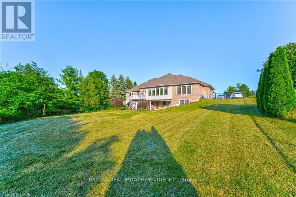 330 Macdonald Street, Caledon, Ontario  L7C 1G7 - Photo 26 - W13804432