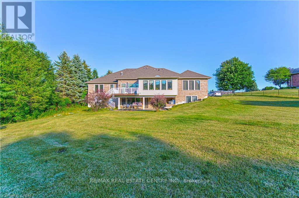 330 Macdonald Street, Caledon, Ontario  L7C 1G7 - Photo 27 - W13804432