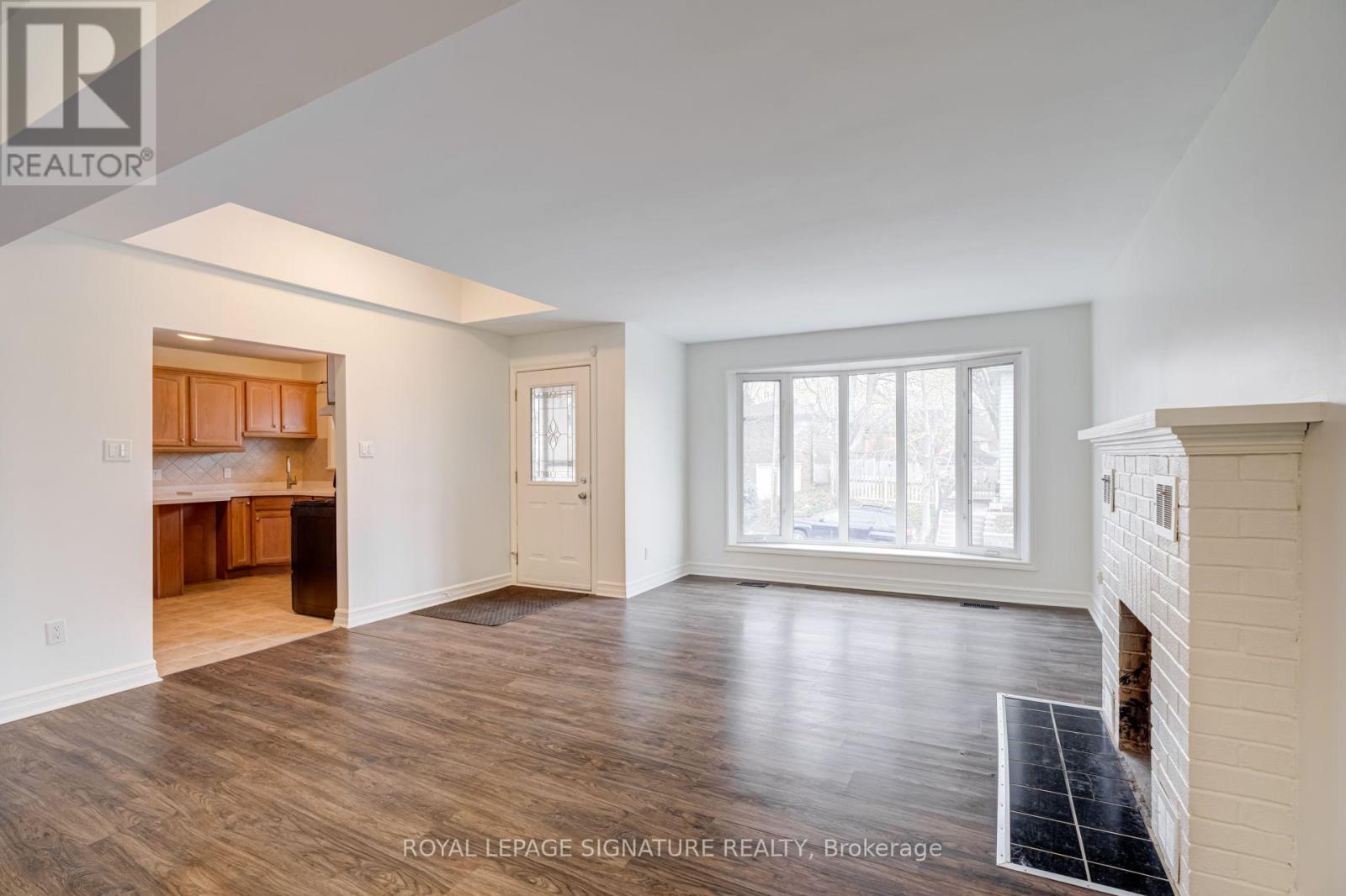 Main - 22 Drury Lane, Barrie, Ontario  L4M 3C6 - Photo 6 - S13779124