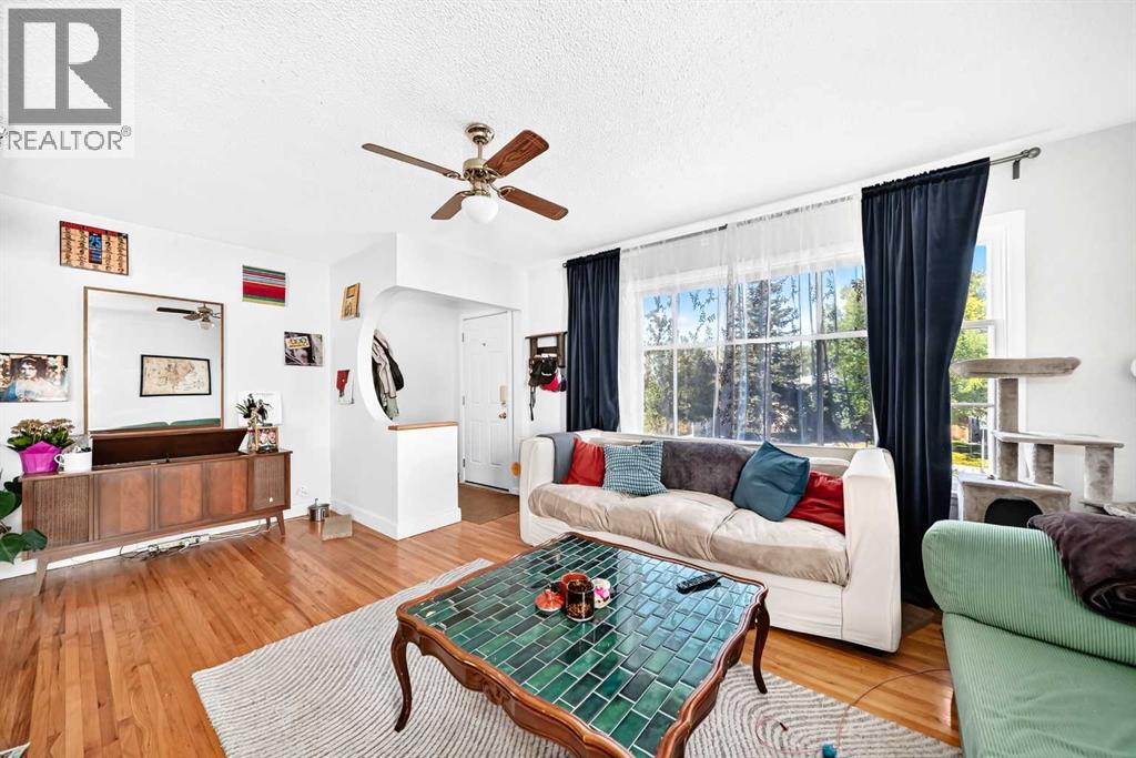 2451 29 Avenue Sw, Calgary, Alberta  T2T 1P1 - Photo 8 - A2346419