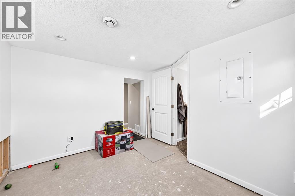 2451 29 Avenue Sw, Calgary, Alberta  T2T 1P1 - Photo 35 - A2346419