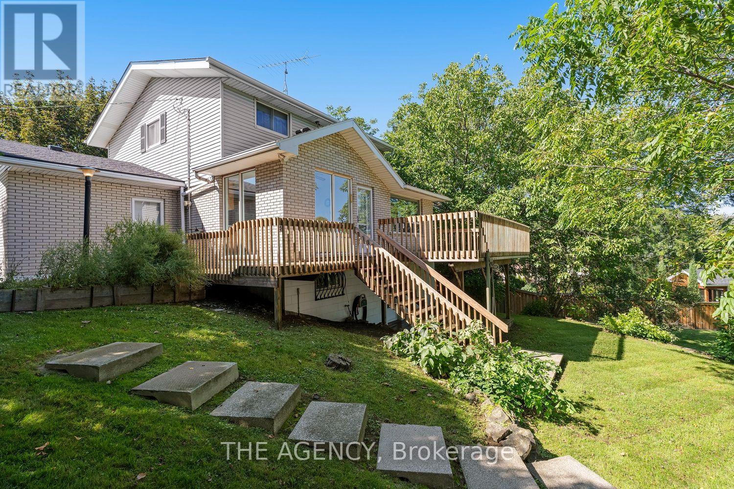 36 Buckingham Drive, Hamilton, Ontario  L9C 2G5 - Photo 41 - X13803206