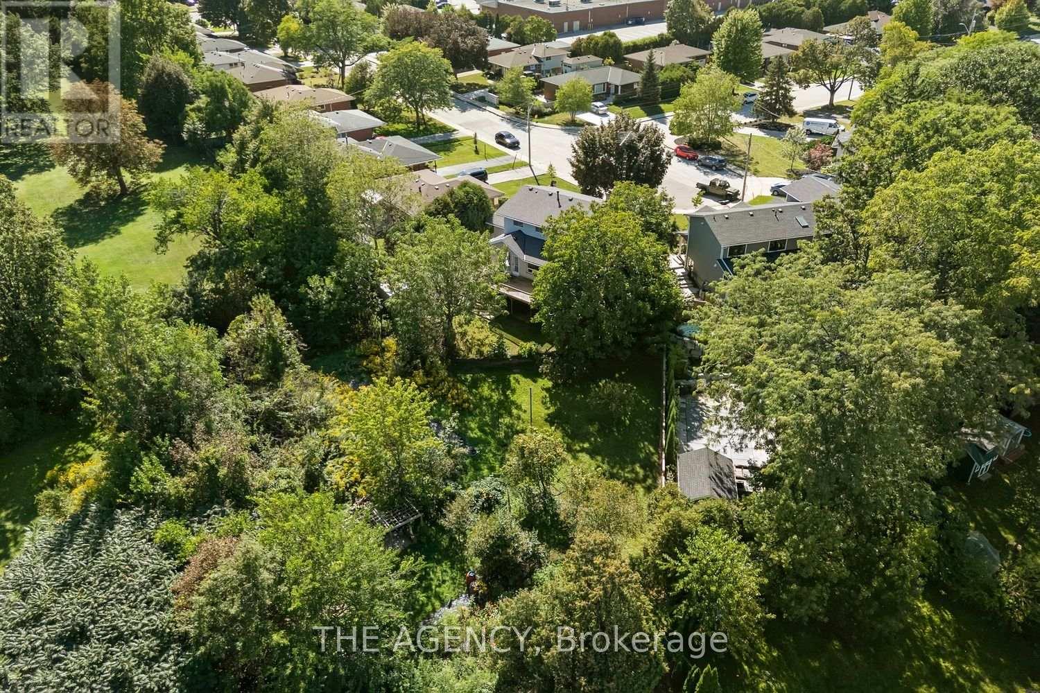 36 Buckingham Drive, Hamilton, Ontario  L9C 2G5 - Photo 47 - X13803206