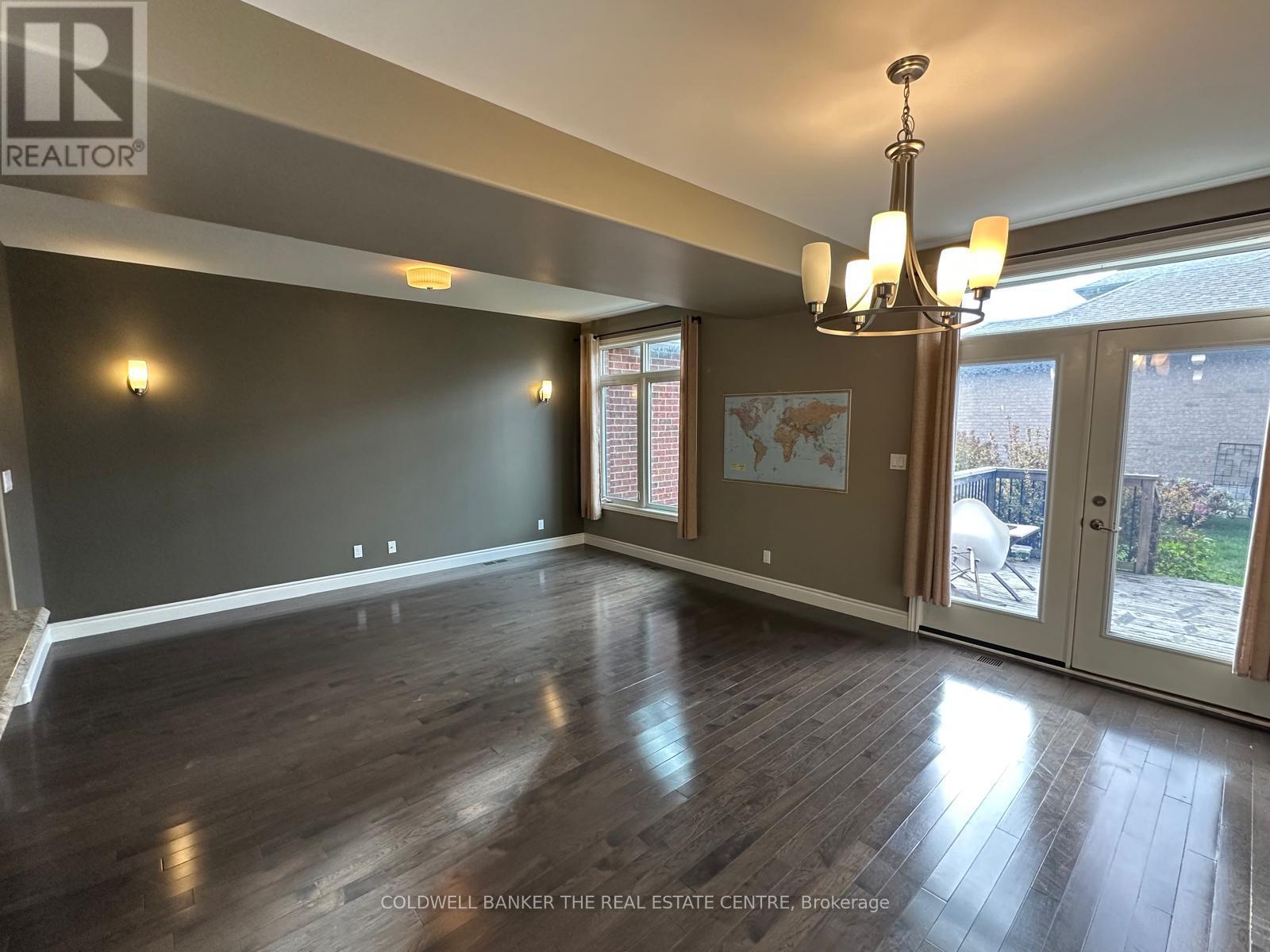 48 Hanover Court, Belleville, Ontario  K8N 0B1 - Photo 3 - X13804336