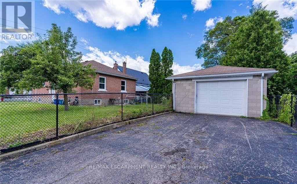 2 - 609 Mohawk Road E, Hamilton, Ontario L8V 2J8 - Photo 7 - X13804354