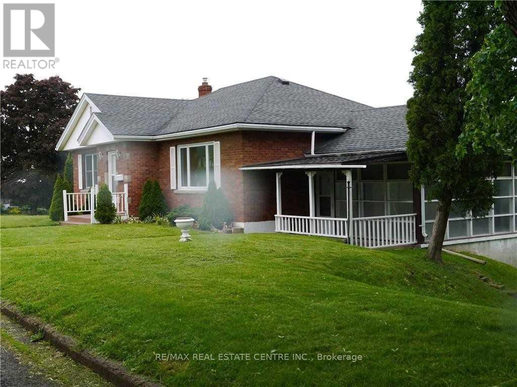 6075 Summer Street, Niagara Falls, Ontario  L2G 1M8 - Photo 35 - X13804390