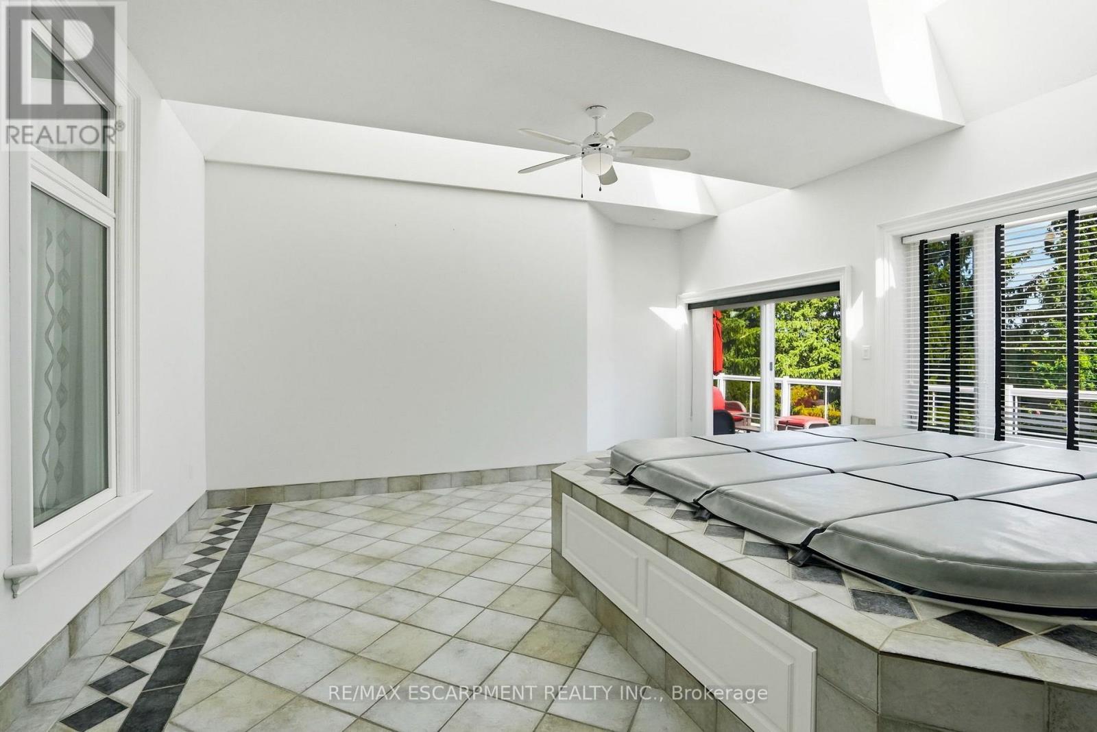 11 Palomino Drive, Hamilton, Ontario  L0R 1H3 - Photo 27 - X13804410