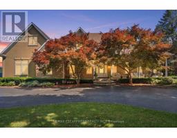 11 PALOMINO DRIVE, Hamilton, Ontario