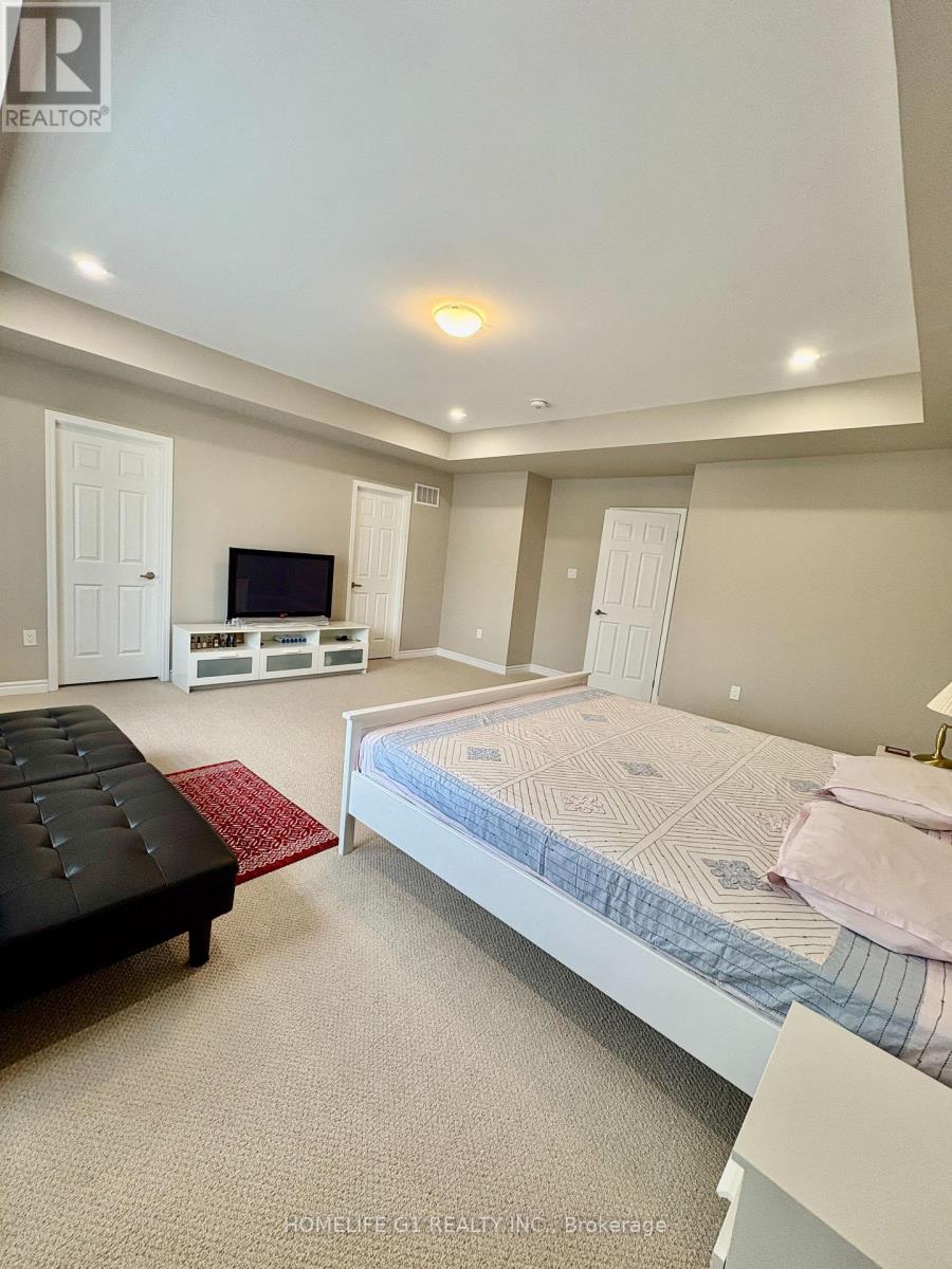 50 William Nador Street, Kitchener, Ontario  N2R 0S3 - Photo 17 - X13804412