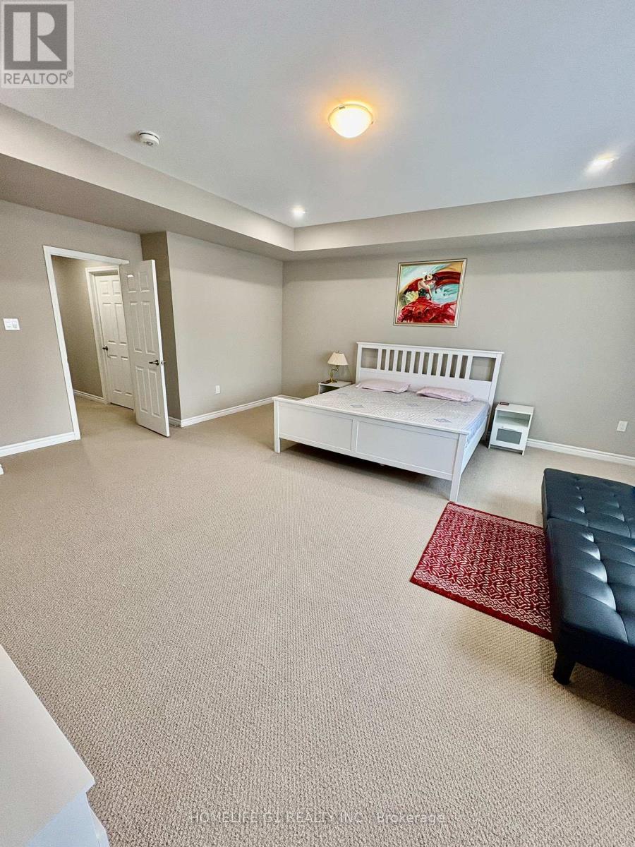 50 William Nador Street, Kitchener, Ontario  N2R 0S3 - Photo 18 - X13804412