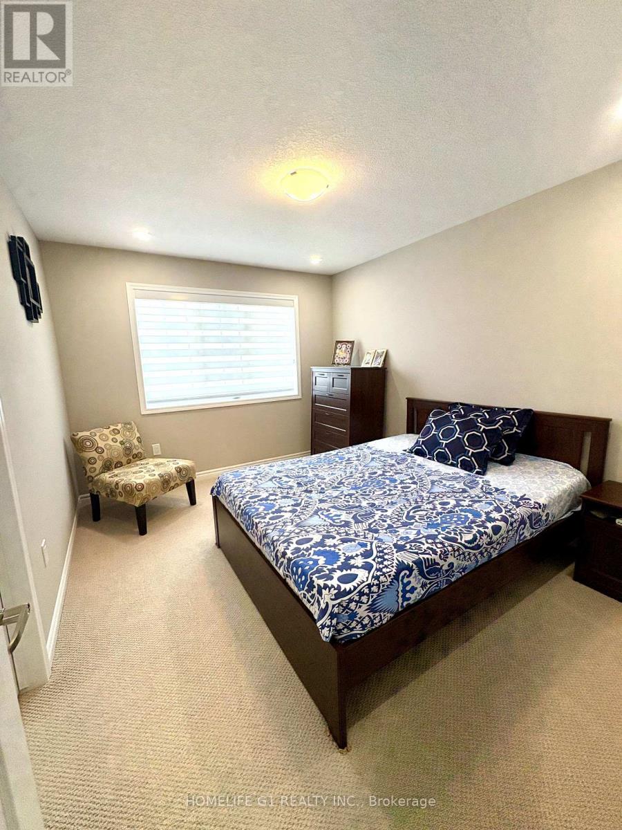 50 William Nador Street, Kitchener, Ontario  N2R 0S3 - Photo 25 - X13804412