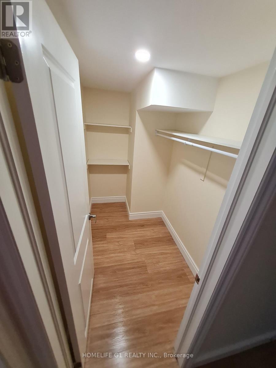 50 William Nador Street, Kitchener, Ontario  N2R 0S3 - Photo 32 - X13804412