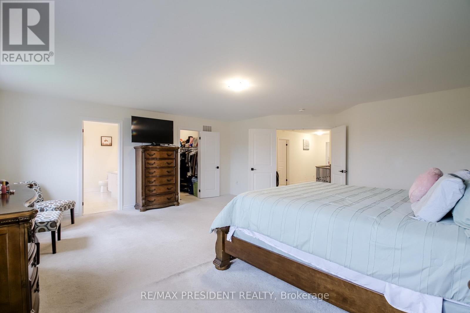 4 Cypress Point Street, Barrie, Ontario  L4N 6J9 - Photo 33 - S13776578