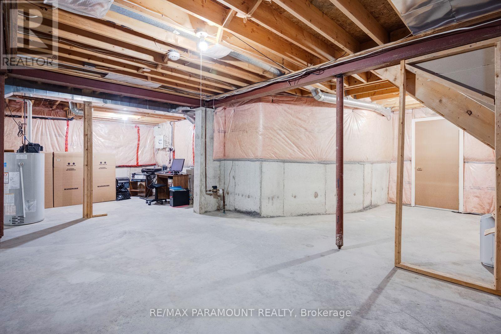 6407 Ormindale Way, Mississauga, Ontario  L5V 1J3 - Photo 49 - W13804130