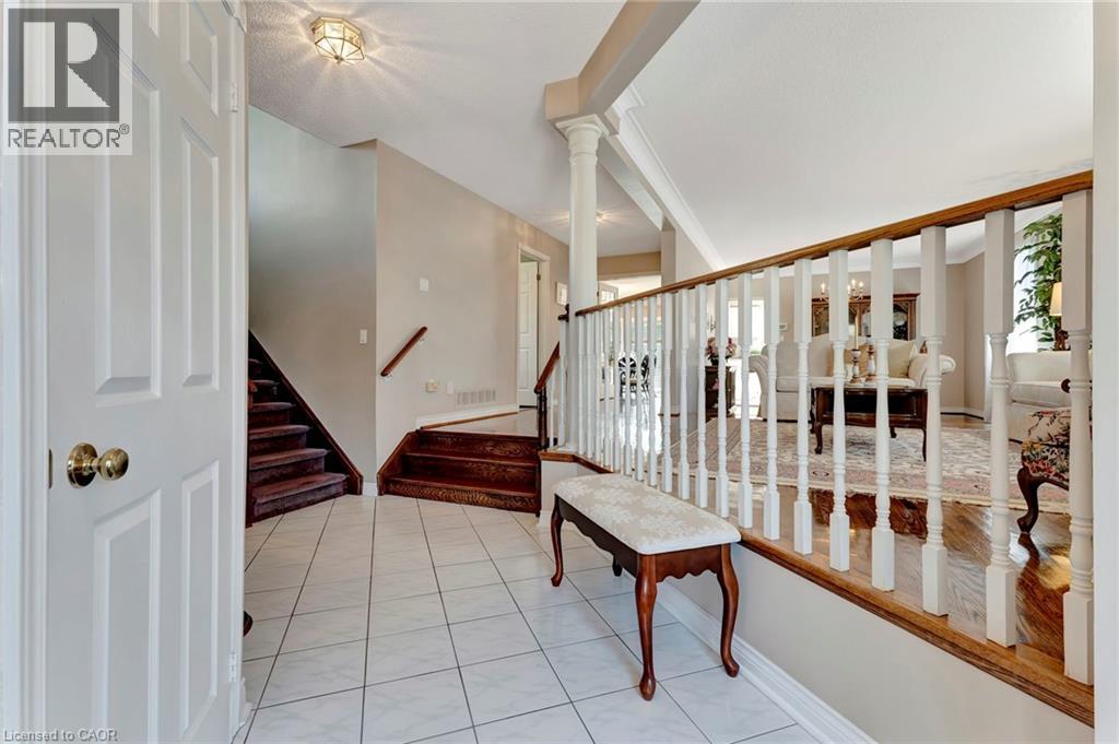 144 Cove Crescent, Stoney Creek, Ontario  L8E 5A2 - Photo 5 - 40864414