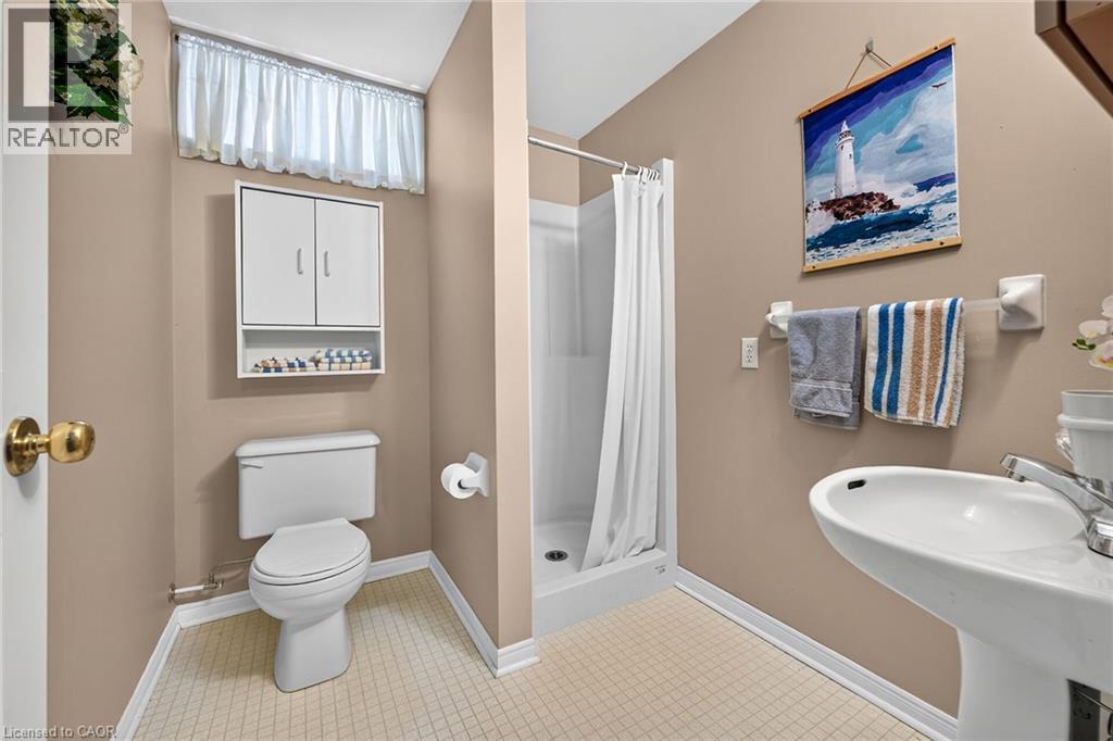 5150 Meadowood Lane, Beamsville, Ontario  L3J 0J8 - Photo 22 - 40864702