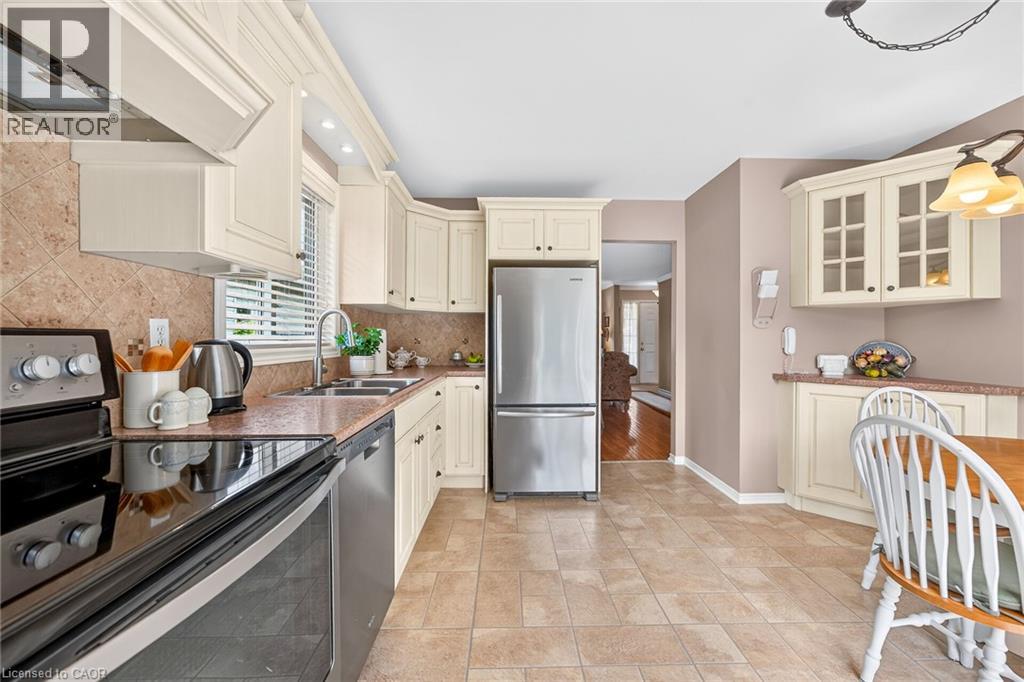 5150 Meadowood Lane, Beamsville, Ontario  L3J 0J8 - Photo 11 - 40864702
