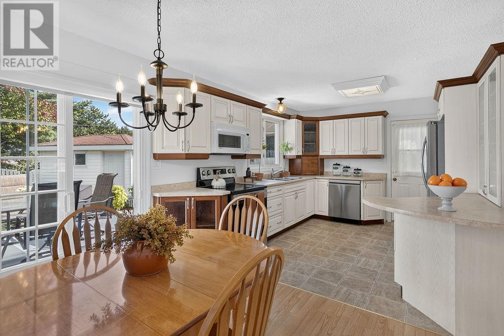 58 Edgecliff Crescent, Garson, Ontario  P3L 1H8 - Photo 4 - 2130441
