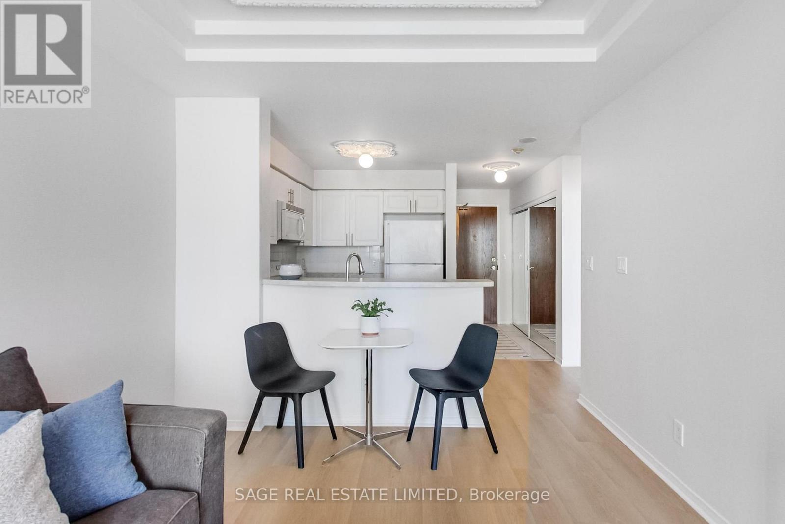 1206 - 9 Michael Power Place, Toronto, Ontario  M9A 0A5 - Photo 10 - W13798522