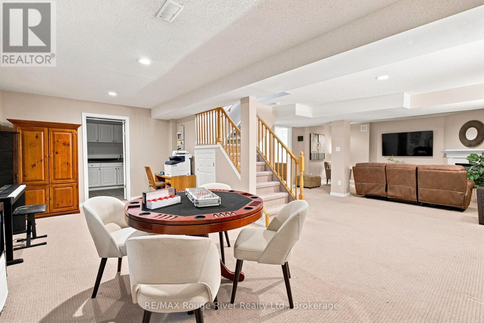 7 Lyndhurst Crescent, Whitby, Ontario  L1R 1E4 - Photo 36 - E13804584
