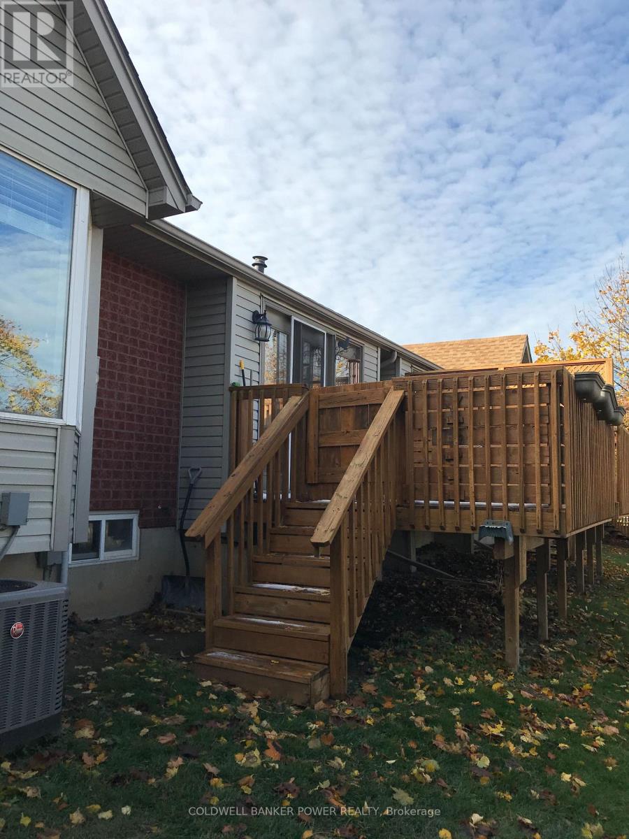 3 - 122 Sherwood Forest Square, London North, Ontario  N6G 5G8 - Photo 15 - X13804442