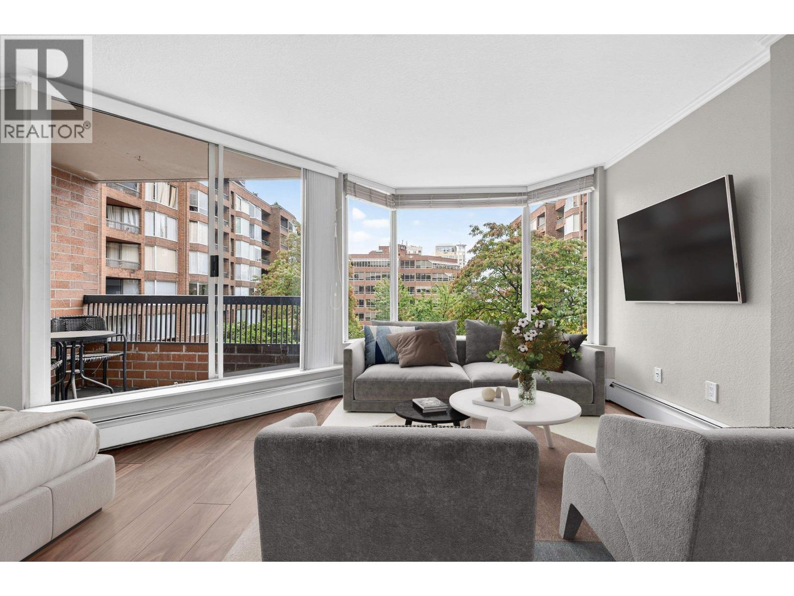 313 950 Drake Street, Vancouver, British Columbia  V6Z 2B9 - Photo 8 - R3166563