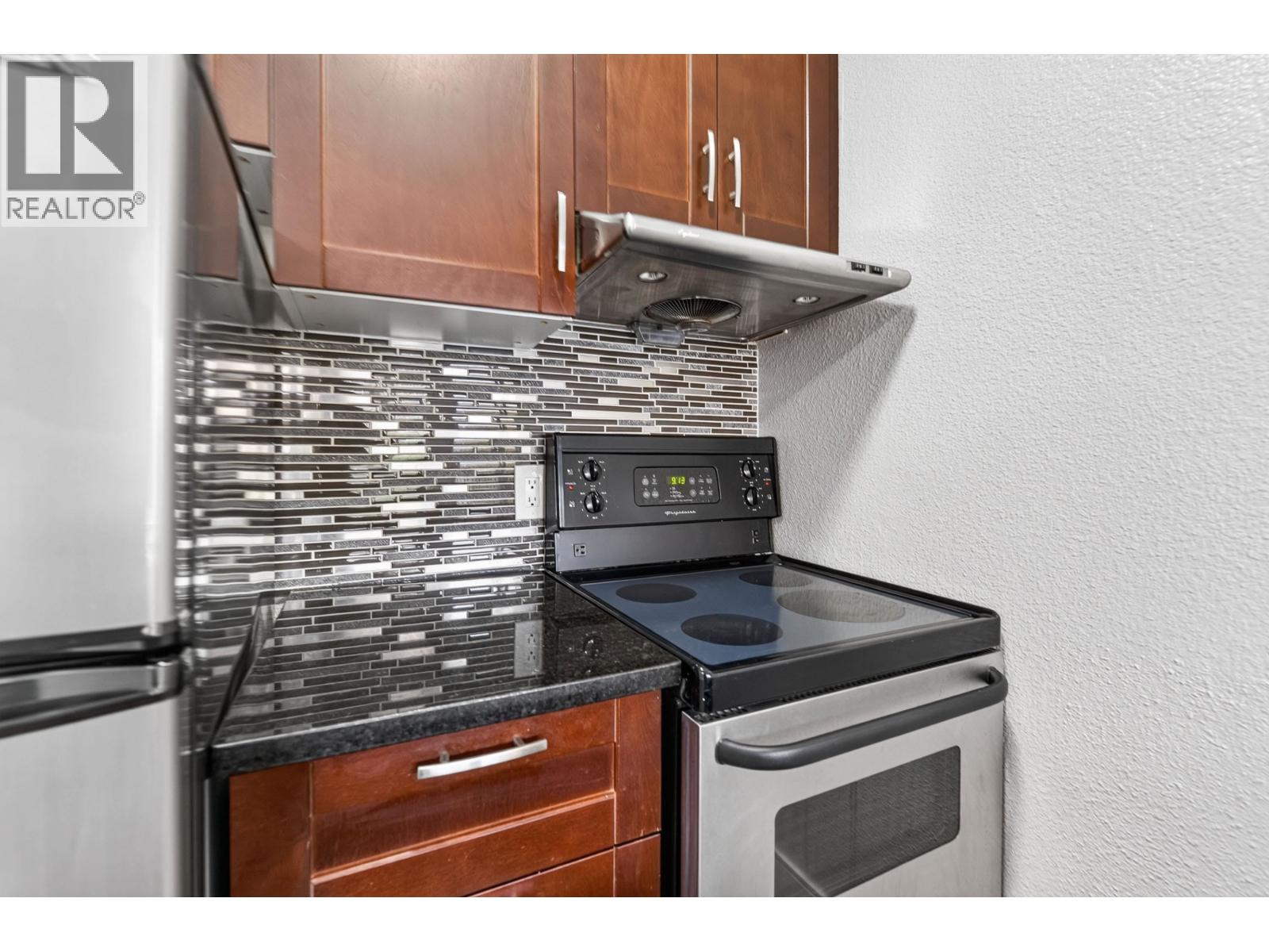 313 950 Drake Street, Vancouver, British Columbia  V6Z 2B9 - Photo 17 - R3166563