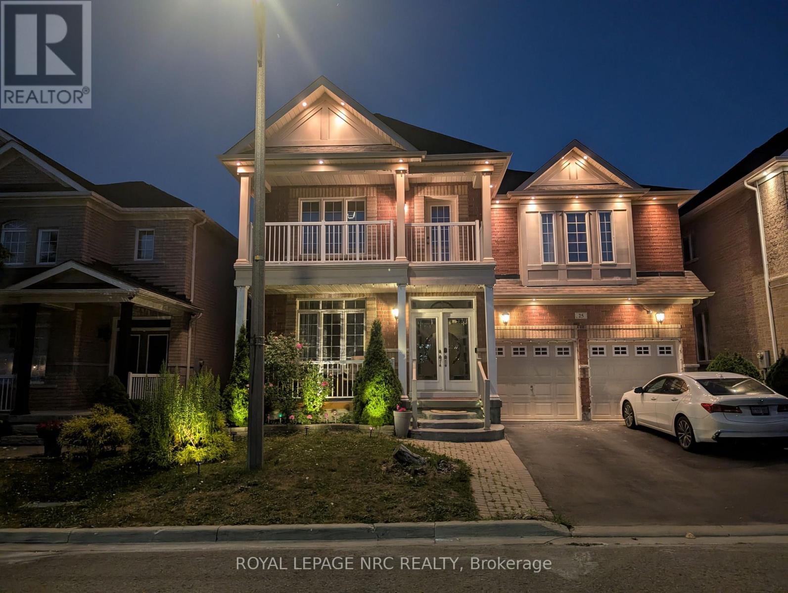 25 Maverick Crescent, Brampton, Ontario  L6R 3E6 - Photo 5 - W13804560