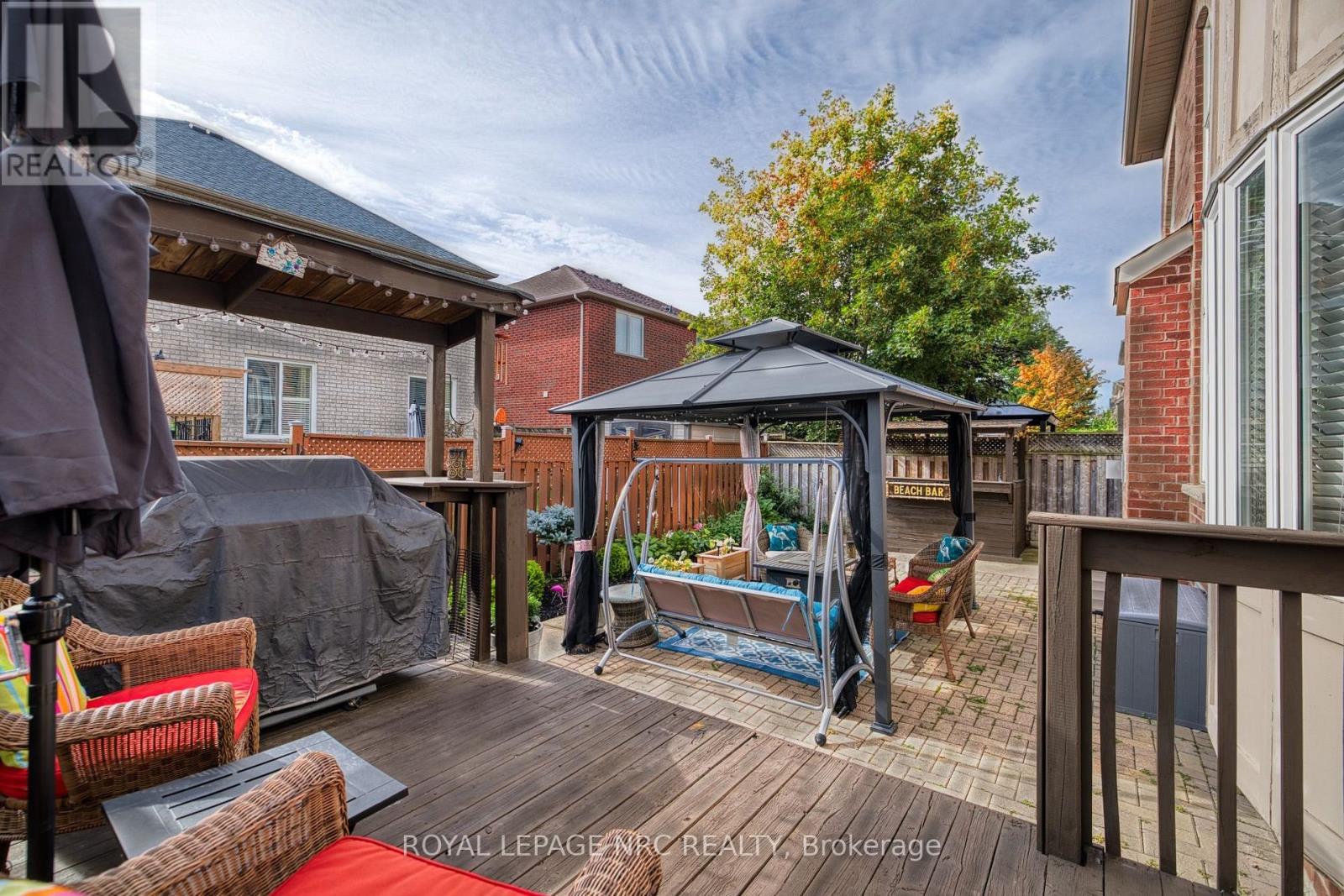 25 Maverick Crescent, Brampton, Ontario  L6R 3E6 - Photo 9 - W13804560