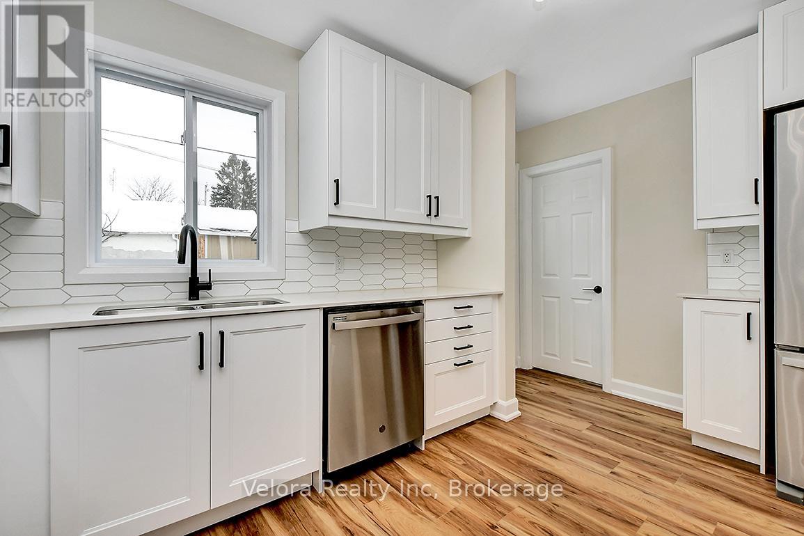 301 Zephyr Avenue, Ottawa, Ontario  K2B 5Z7 - Photo 11 - X13804528