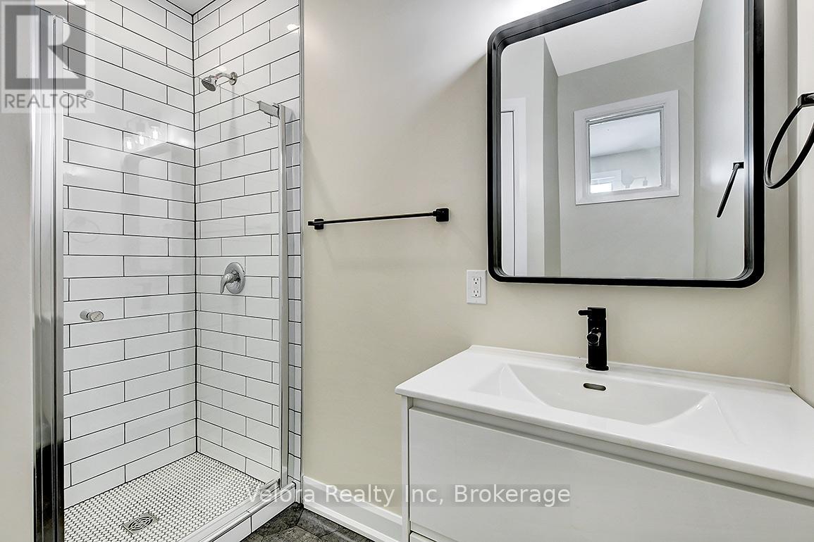 301 Zephyr Avenue, Ottawa, Ontario  K2B 5Z7 - Photo 13 - X13804528