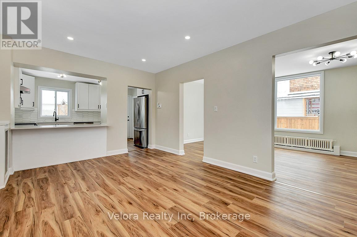 301 Zephyr Avenue, Ottawa, Ontario  K2B 5Z7 - Photo 6 - X13804528