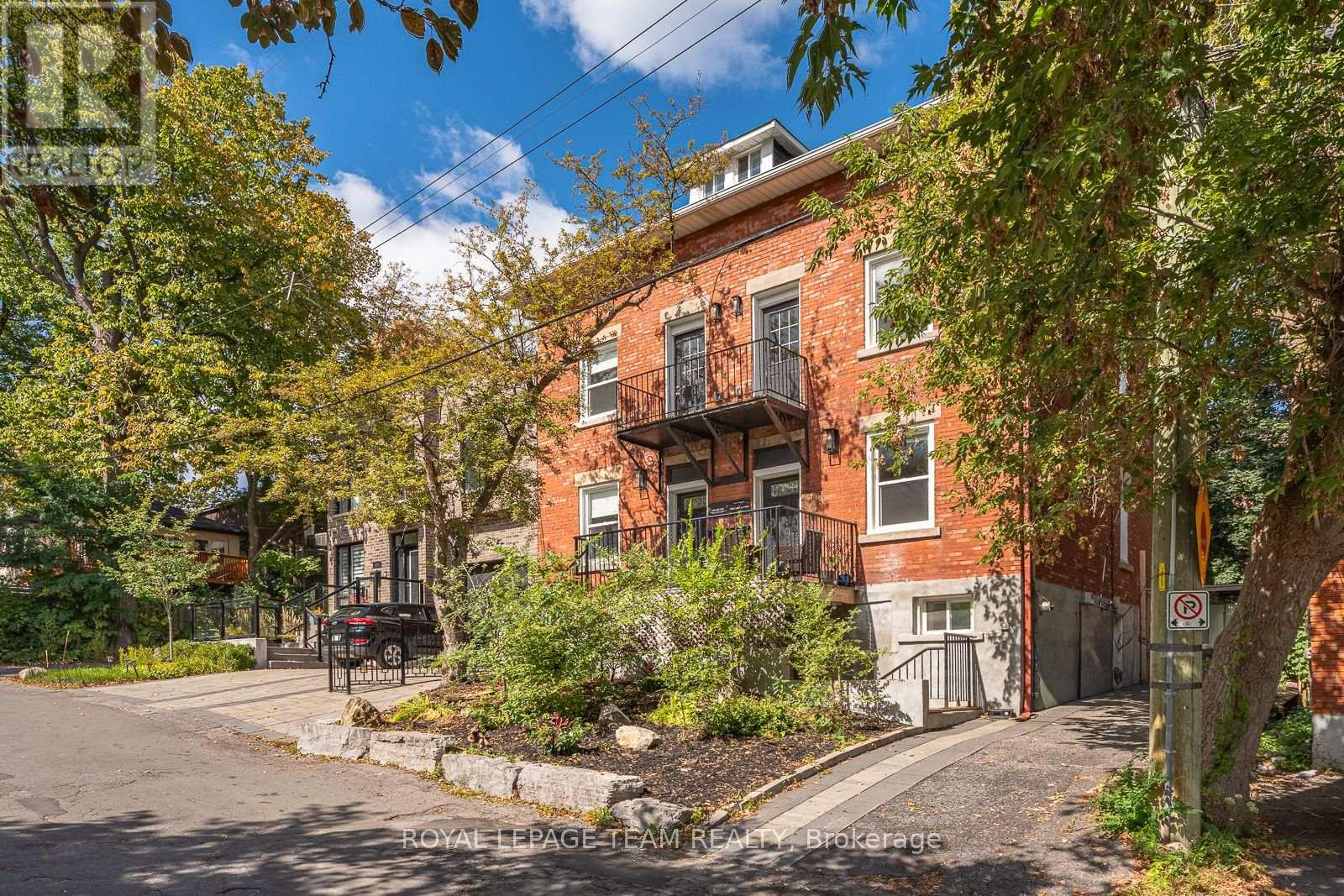 447 - 449 Green Avenue, Ottawa, Ontario  K1M 1L1 - Photo 4 - X13804568