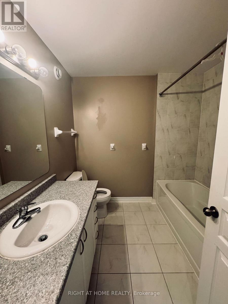 428 Foxhall Way, Ottawa, Ontario K2M 0G1 - Photo 14 - X13804616