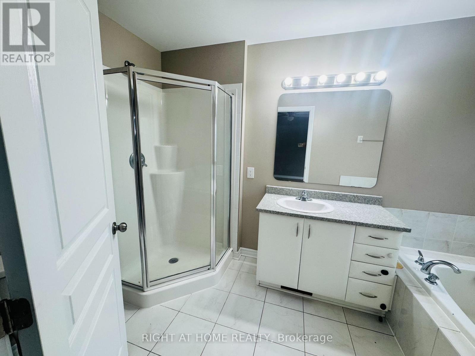 428 Foxhall Way, Ottawa, Ontario K2M 0G1 - Photo 25 - X13804616
