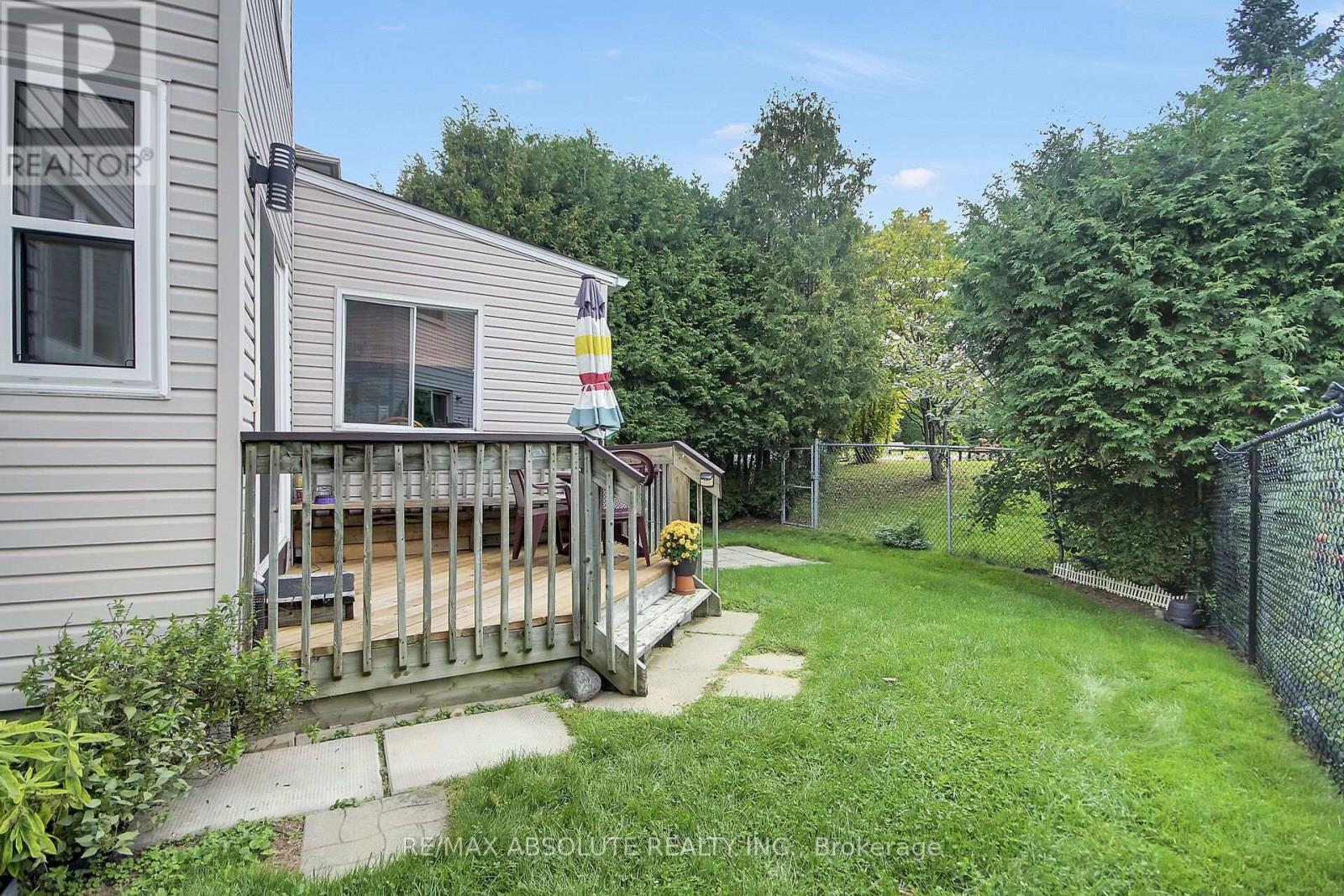 38 Forestglade Crescent, Ottawa, Ontario  K1G 5V8 - Photo 42 - X13804618