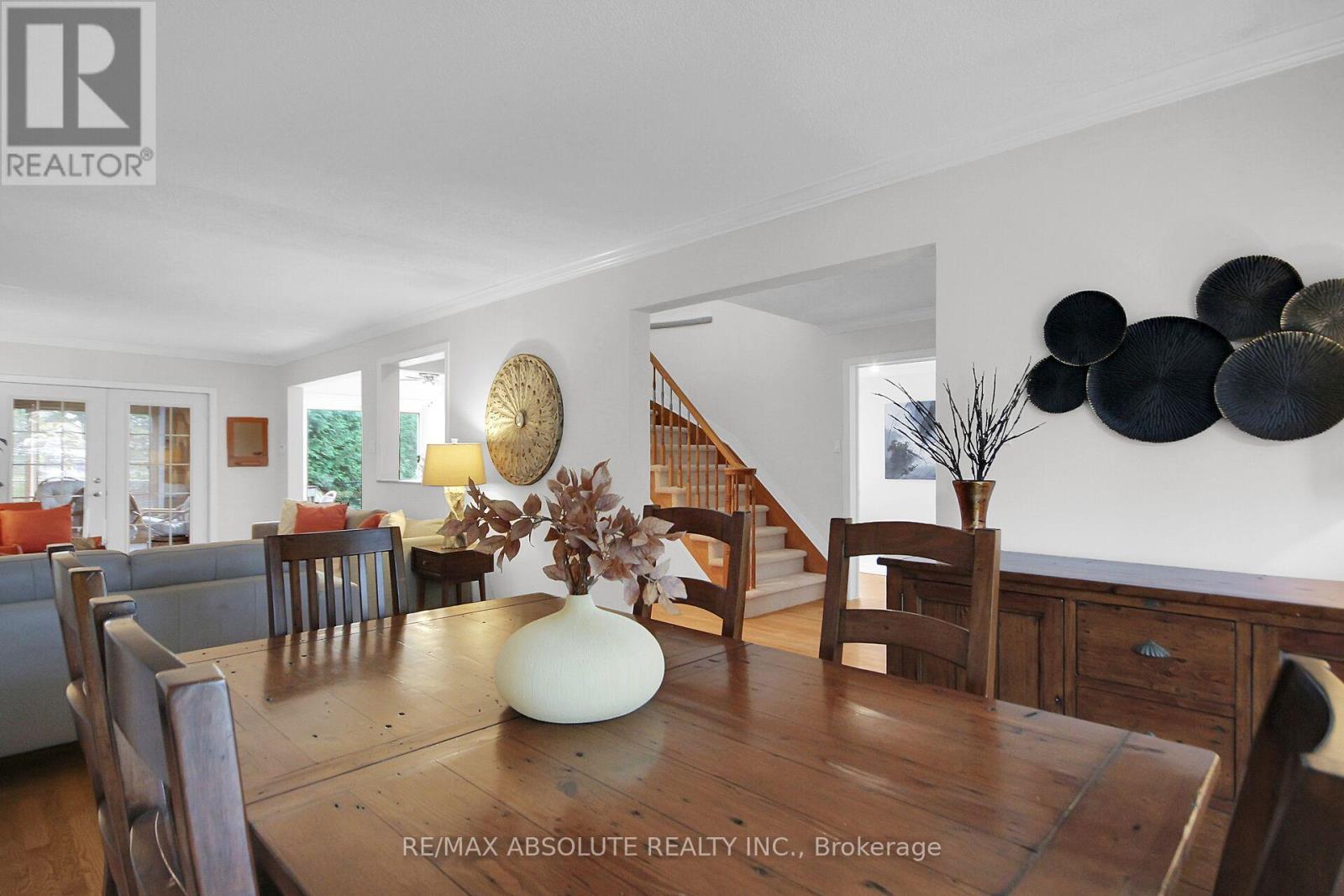38 Forestglade Crescent, Ottawa, Ontario  K1G 5V8 - Photo 8 - X13804618