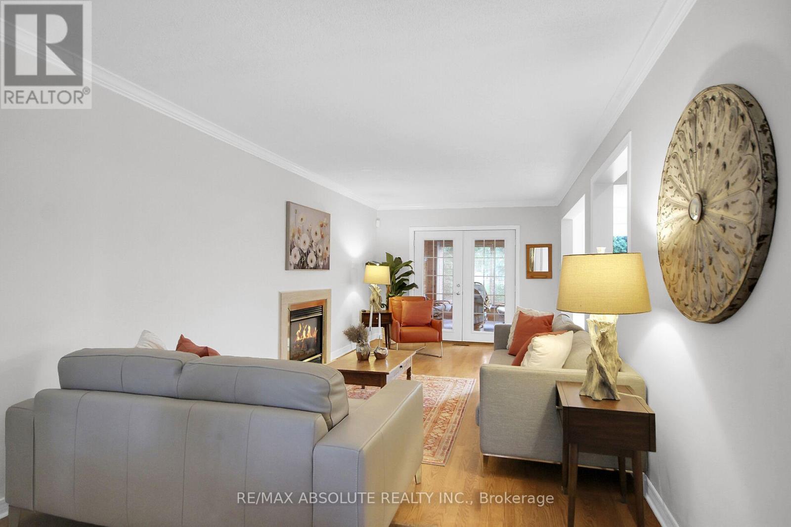 38 Forestglade Crescent, Ottawa, Ontario  K1G 5V8 - Photo 9 - X13804618