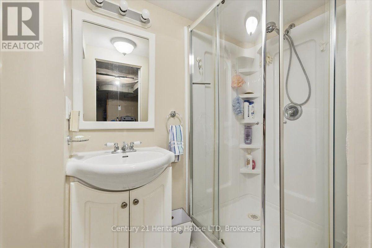 42 Lincoln Street, Welland, Ontario  L3C 5J1 - Photo 35 - X13804462