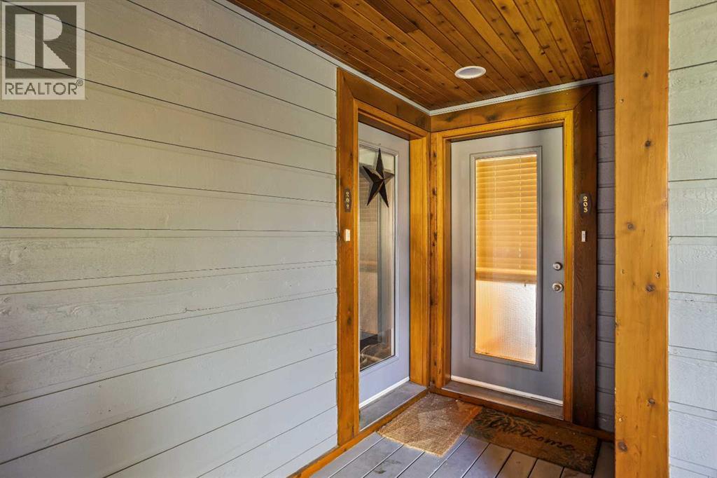 203, 404 Marten Street, Banff, Alberta  T1L 1C6 - Photo 3 - A2346610