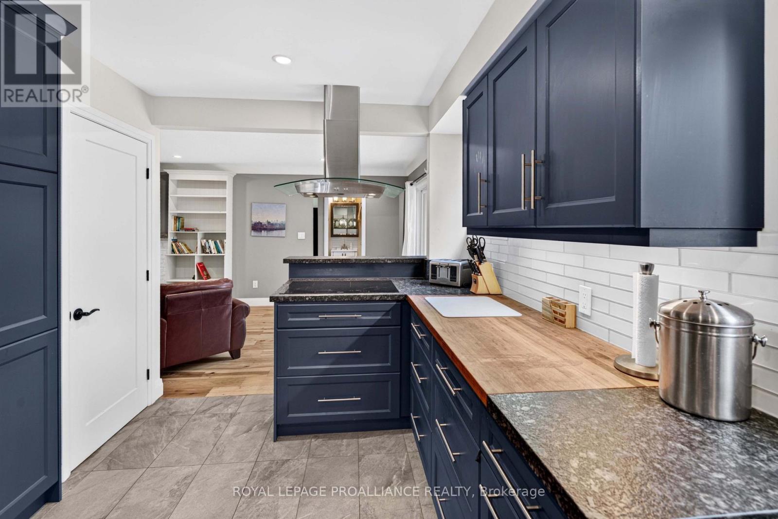 241 Olympus Avenue, Kingston, Ontario  K7M 5S3 - Photo 15 - X13804564