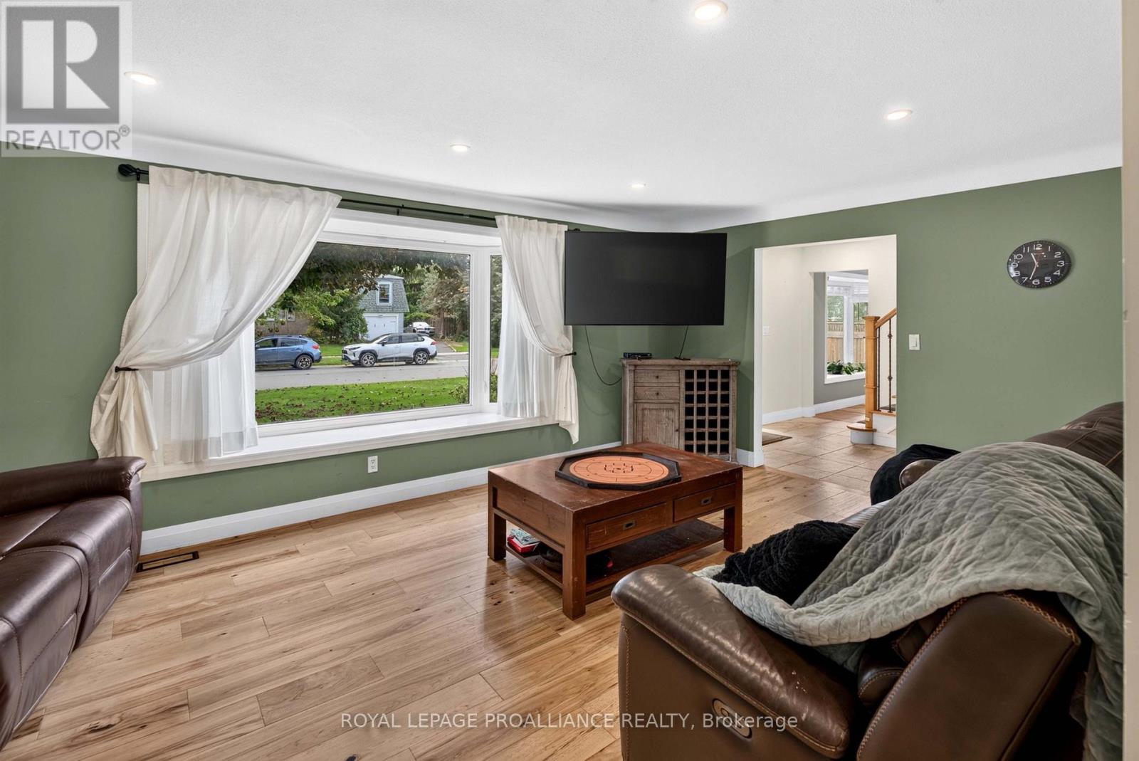 241 Olympus Avenue, Kingston, Ontario  K7M 5S3 - Photo 9 - X13804564