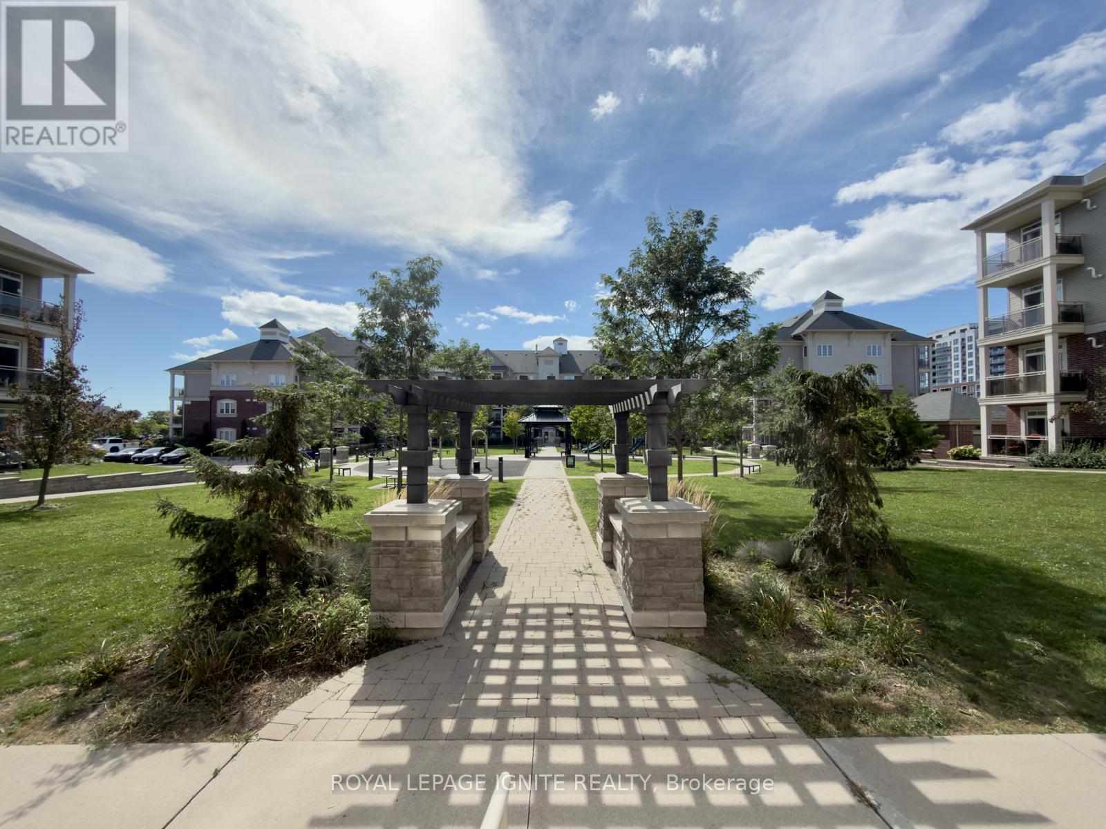 226 - 80 Aspen Springs Drive, Clarington, Ontario  L1C 0V4 - Photo 13 - E13804490