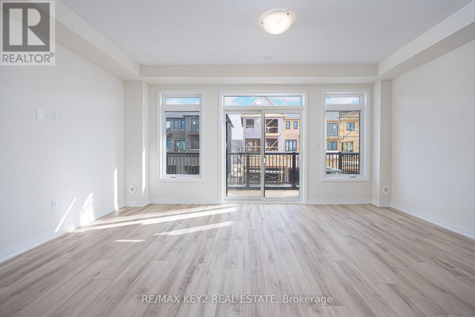2645 Apricot Lane, Pickering, Ontario  L1X 0M3 - Photo 8 - E13804502