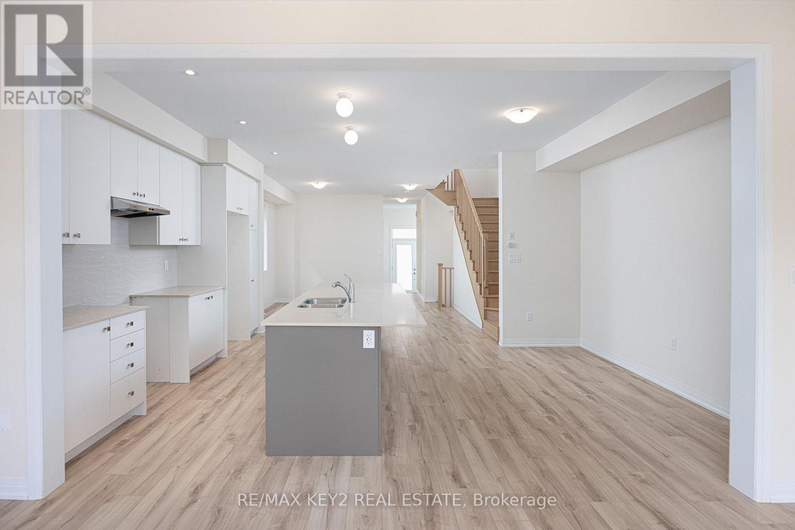 2645 Apricot Lane, Pickering, Ontario  L1X 0M3 - Photo 9 - E13804502